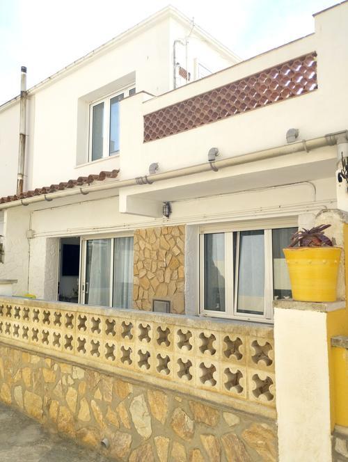0.020 - apartamentosenlescala.es
